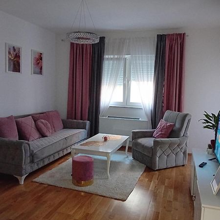 Skyline Apartment Bijeljina Exterior photo